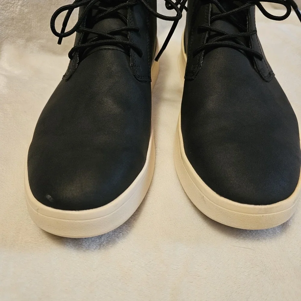 IZOD Men's Palmer Black Chukka Boots White Sole Size 12 M Used